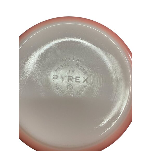 Pyrex Cinderella Casserole Dish with Lid Used Pink Gooseberry Round 473 1 QT 36 - Picture 7 of 16